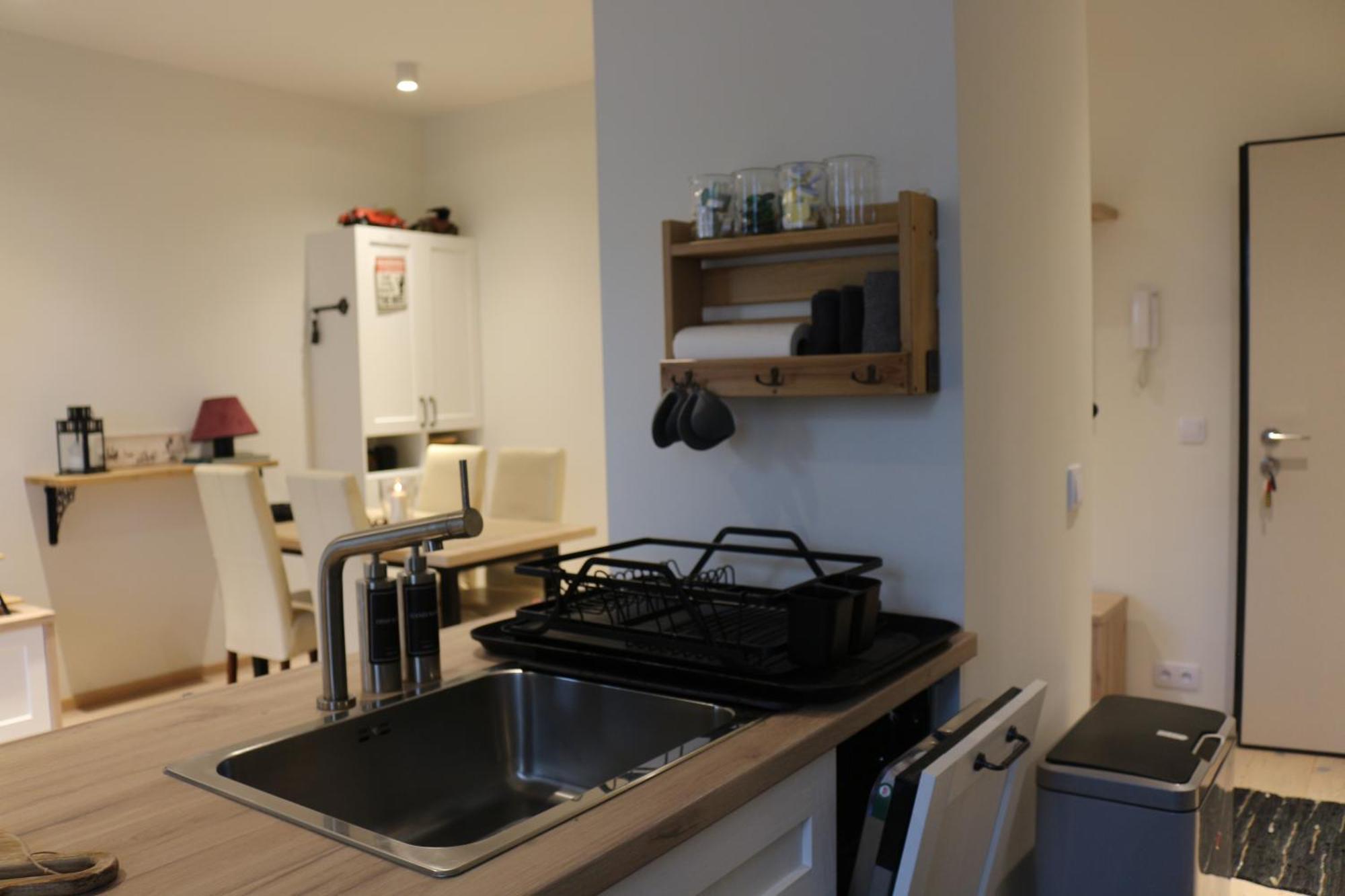 Relax&Comfort New Waw 50 Sqm With Terrace, Garden, Free Parking And Ac Warschau Buitenkant foto