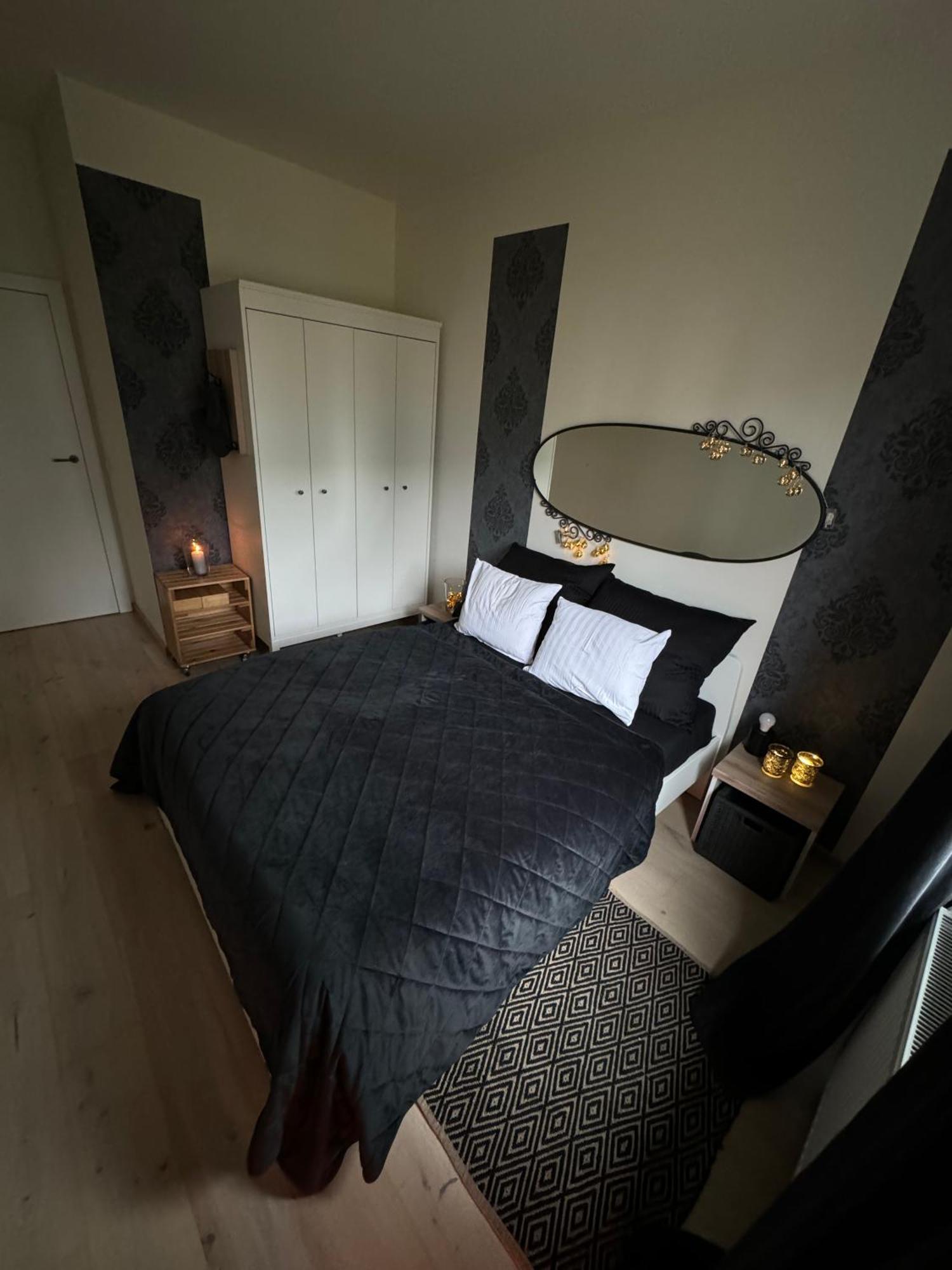 Relax&Comfort New Waw 50 Sqm With Terrace, Garden, Free Parking And Ac Warschau Buitenkant foto